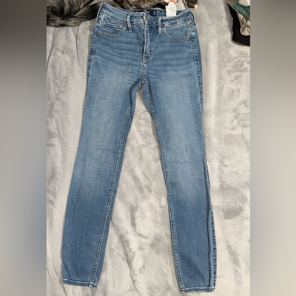 skinny jeans